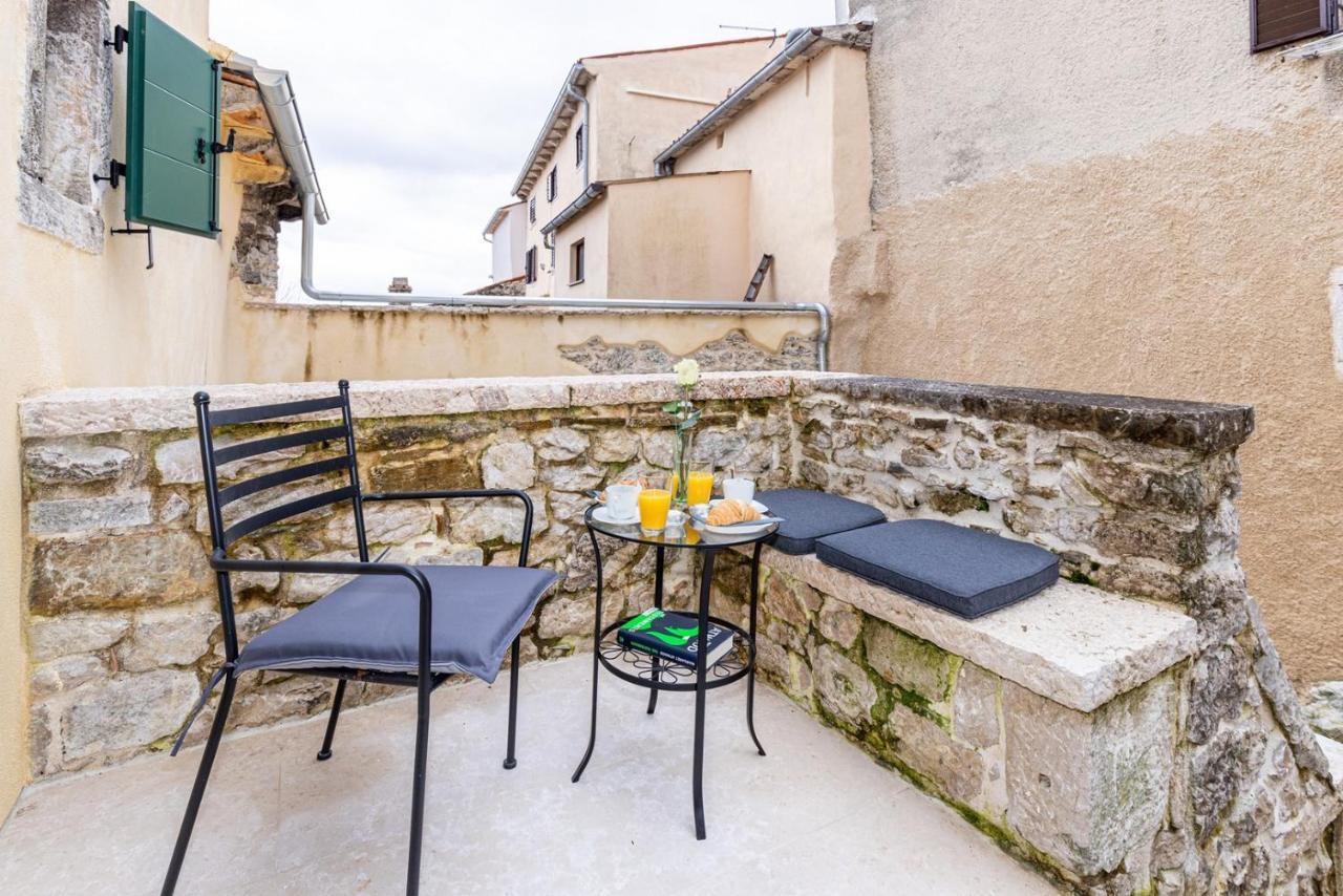 Casa Amelia In Pićan Zewnętrze zdjęcie