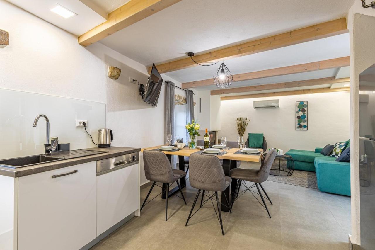 Casa Amelia In Pićan Zewnętrze zdjęcie