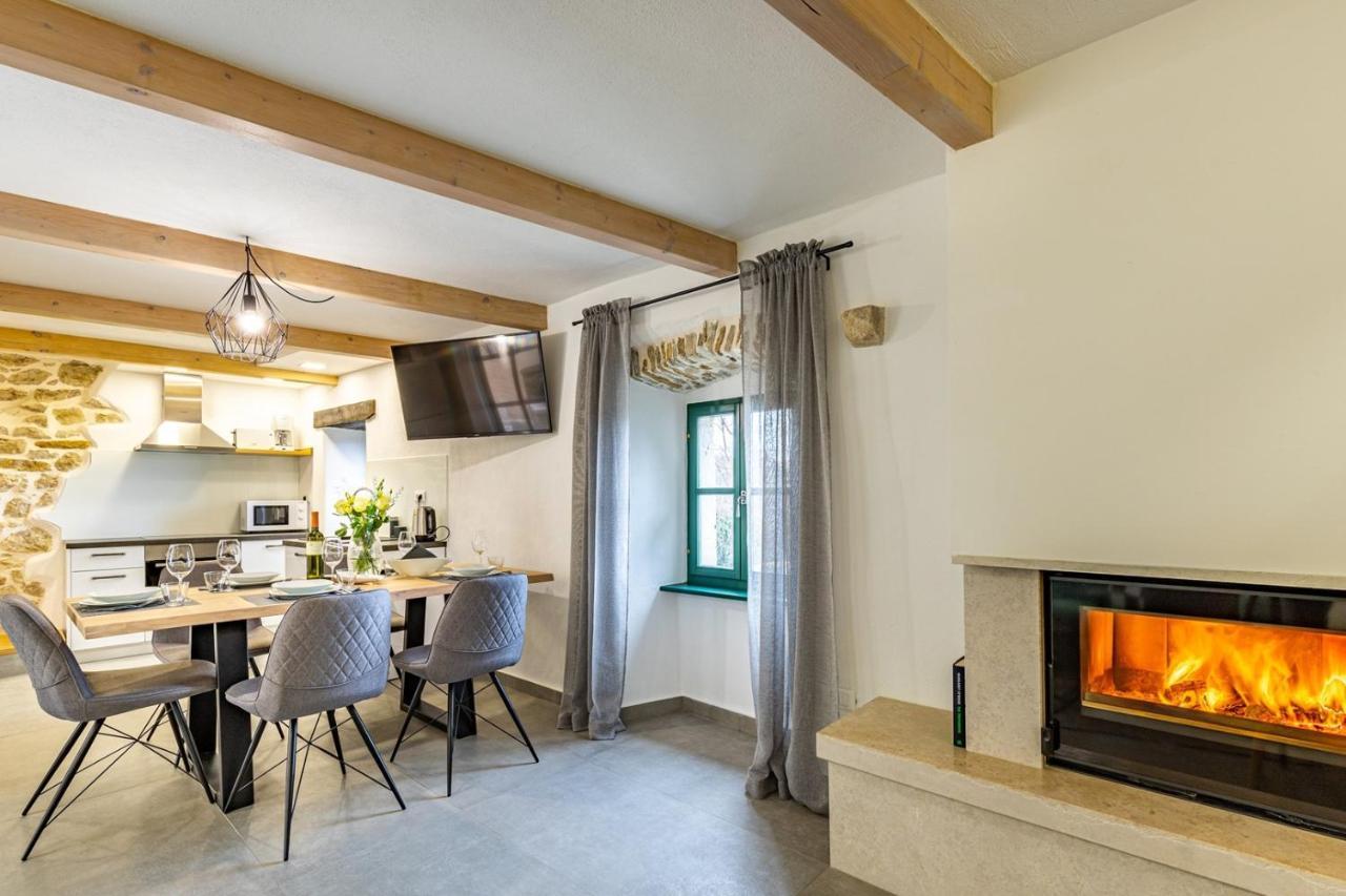 Casa Amelia In Pićan Zewnętrze zdjęcie