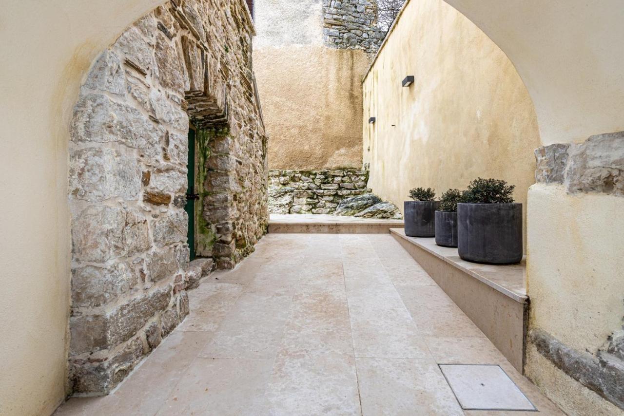 Casa Amelia In Pićan Zewnętrze zdjęcie