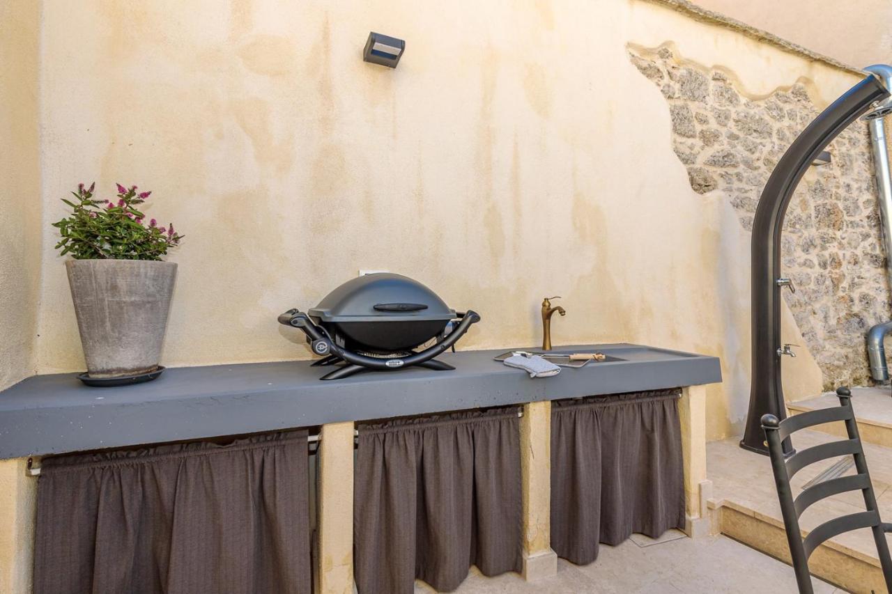 Casa Amelia In Pićan Zewnętrze zdjęcie